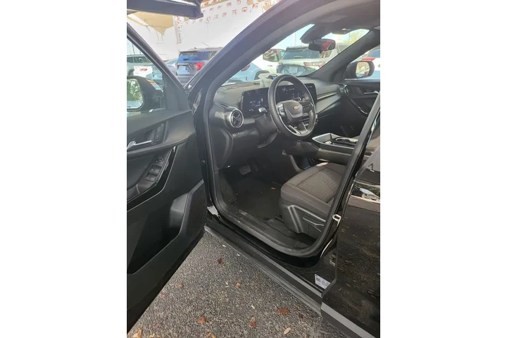 $23997 : Chevrolet Equinox 2025 LT 4d image 4