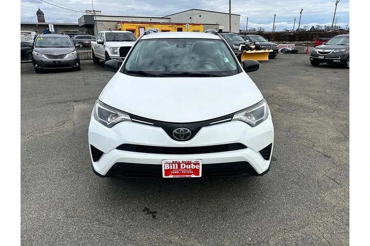 $13900 : Toyota RAV4 2017 AWD LE 4dr image 1