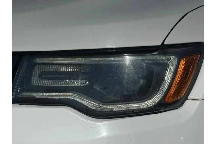 $14001 : Jeep Grand Cherokee 2016 4x4 image 9