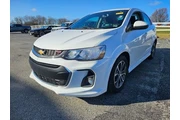 $8000 : Chevrolet Sonic 2017 LT Auto thumbnail