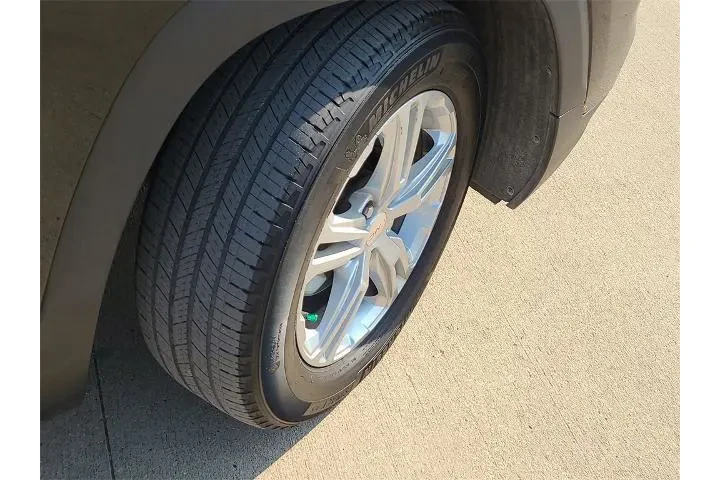 $19254 : GMC Terrain 2024 SLE 4dr SUV image 7