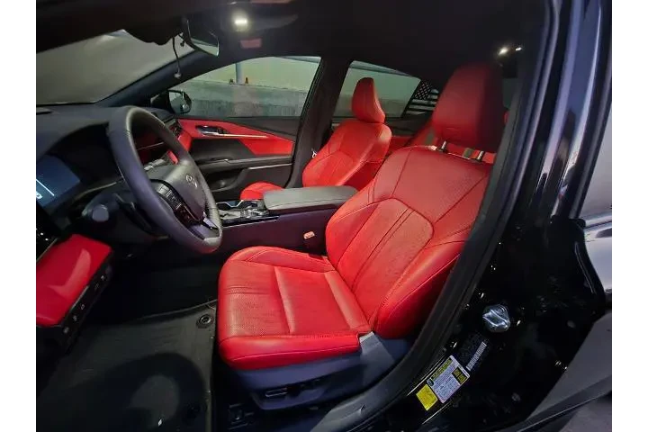 $35900 : Toyota Camry 2025 XSE 4dr Se image 6