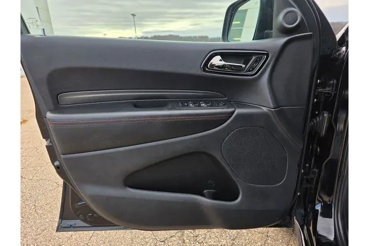 $31999 : Dodge Durango 2024 AWD GT 4d image 6