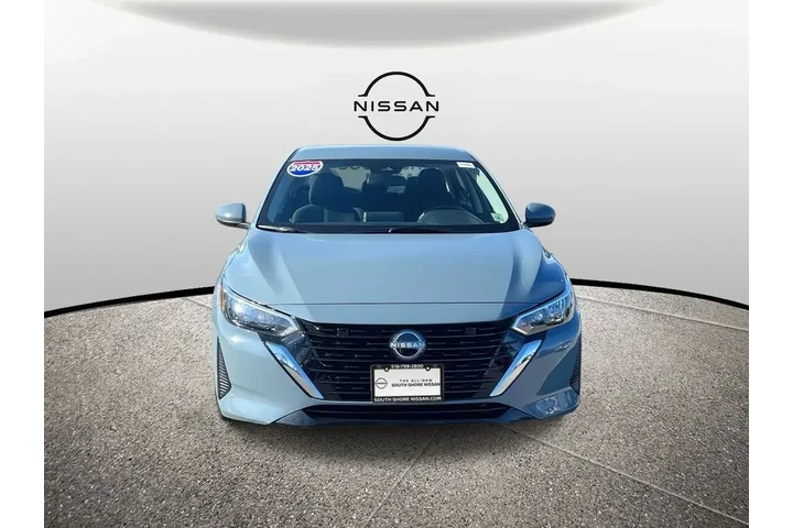 $17465 : Nissan Sentra 2025 SV 4dr Se image 2