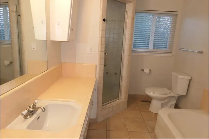 $2500 : Lovely Home for rent image 7