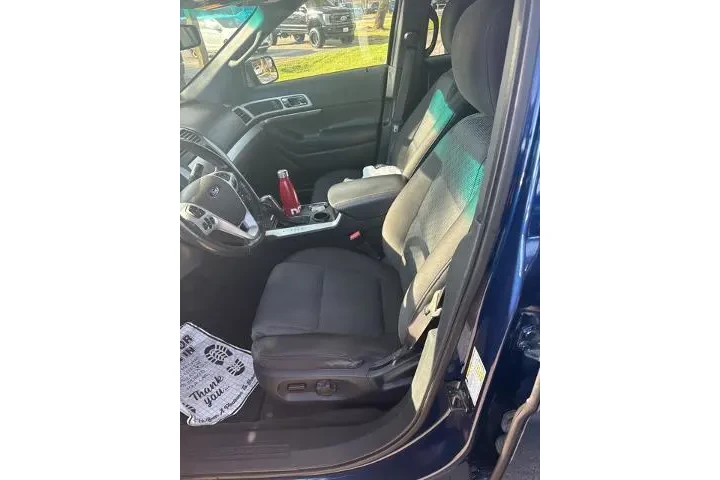 $3750 : Ford Explorer 2012 XLT 4dr S image 10