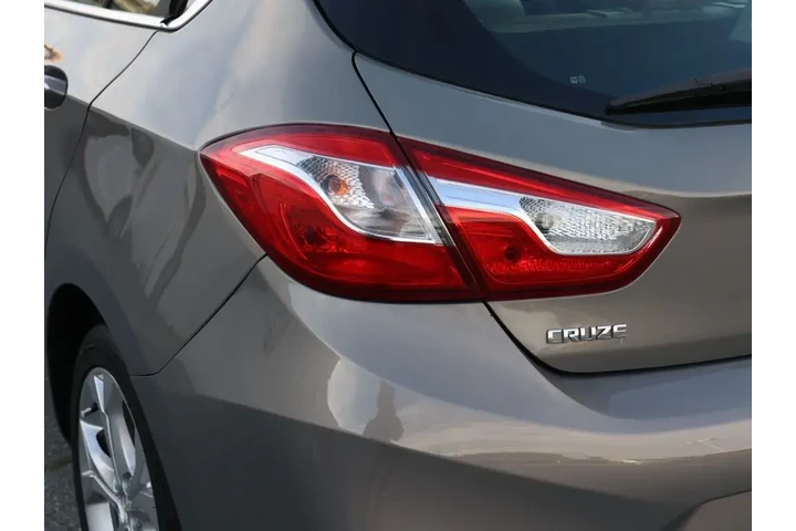 $13534 : Chevrolet Cruze 2017 Premier image 7