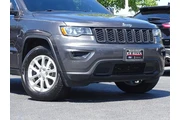 $25790 : Jeep Grand Cherokee 2021 4x4 thumbnail