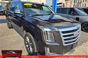 $34995 : Used 2019 Escalade ESV 4WD 4d thumbnail