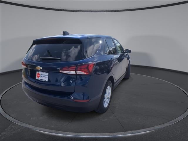 $19500 : PRE-OWNED 2022 CHEVROLET EQUI image 8