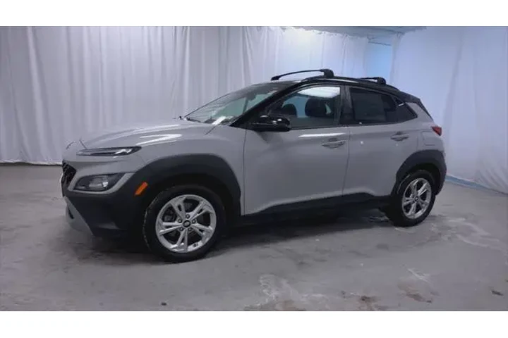 $23695 : Hyundai KONA 2023 AWD SEL 4d image 3