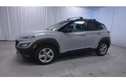 $23695 : Hyundai KONA 2023 AWD SEL 4d thumbnail