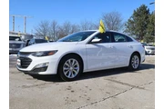 $18677 : Chevrolet Malibu 2024 LT 4dr thumbnail