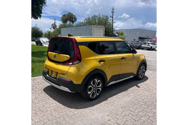 $15000 : 🚘 Kia Soul 2020 image 3