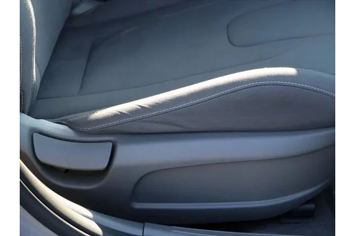 $15593 : Hyundai ELANTRA 2021 SEL 4dr image 10