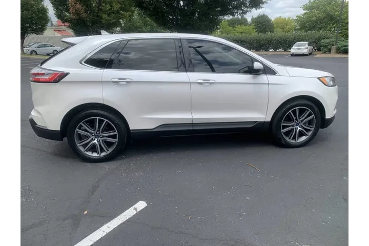 $9995 : 2019 Edge Titanium image 7