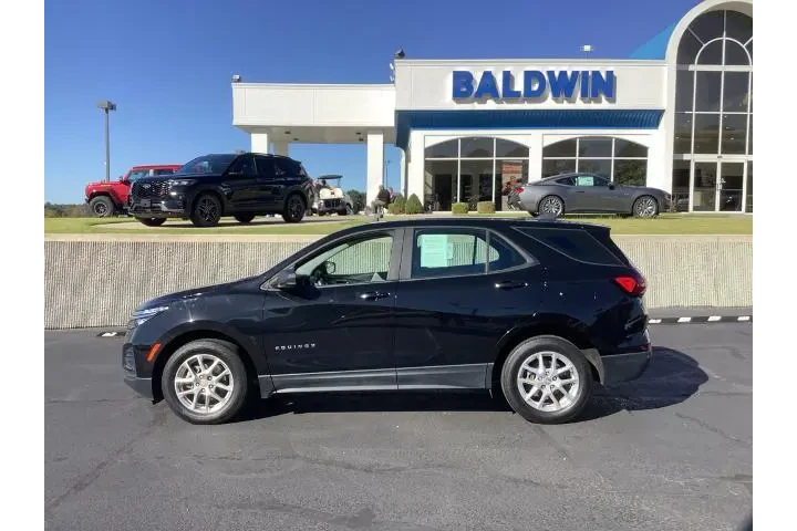 $21950 : Chevrolet Equinox 2022 4x4 L image 4