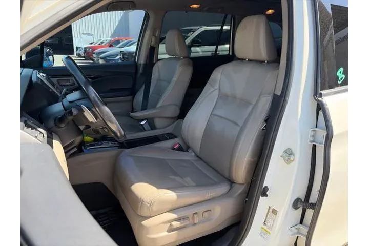 $24326 : Honda Pilot 2016 AWD Elite 4 image 9