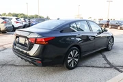 $18588 : 2022 Altima 2.5 SV thumbnail