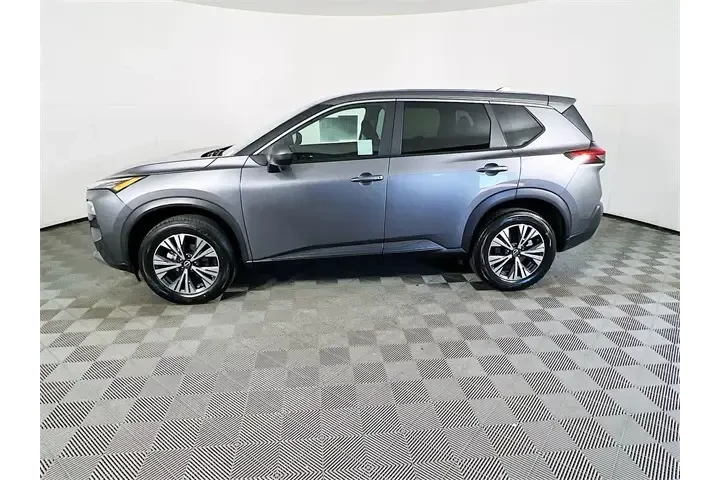 $19500 : Nissan Rogue 2023 SV 4dr Cro image 4