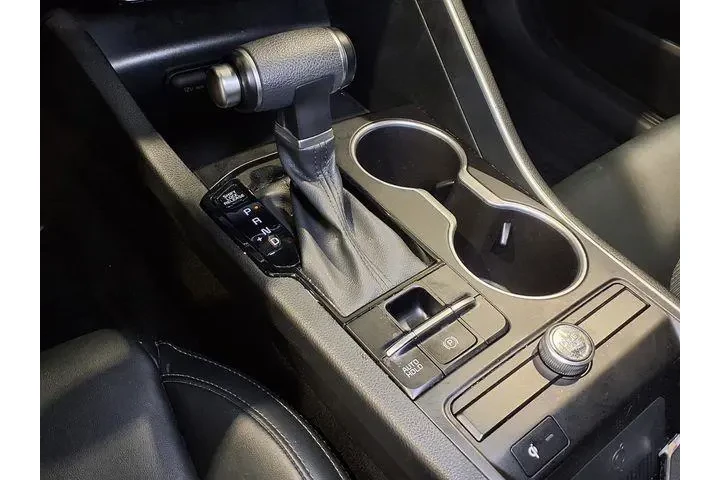 $23288 : Kia K5 2023 AWD GT-Line 4dr image 9