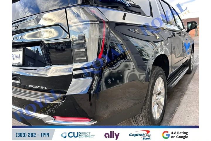 $71995 : 2025 Suburban 4WD Premier image 10