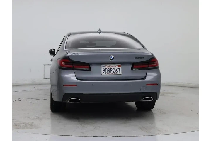 $29998 : BMW 5 Series 2022 530i 4dr S image 6
