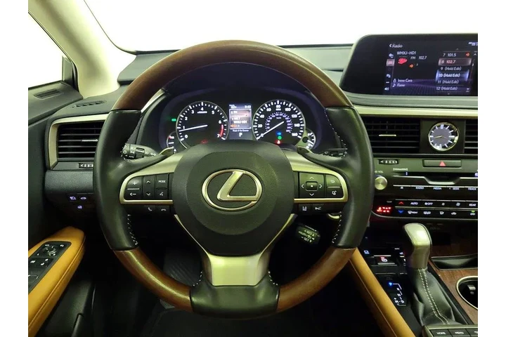 $39998 : Lexus RX 350L 2022 4dr SUV image 10