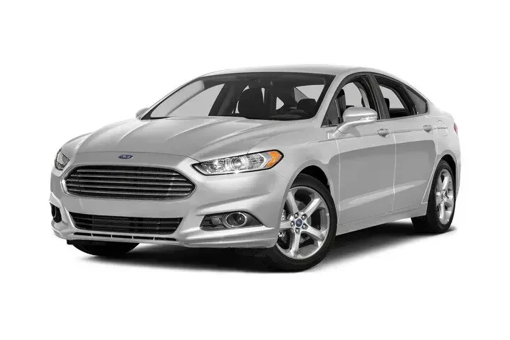$10913 : Ford Fusion 2016 SE 4dr Seda image 4