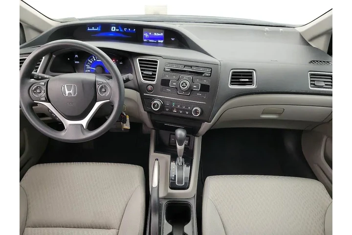 $15998 : Honda Civic 2014 LX 4dr Seda image 9
