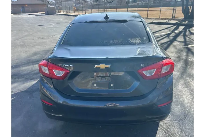 $7900 : 2017 Cruze LT Auto image 9