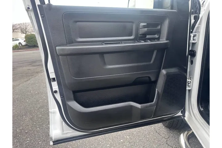 $15750 : 2016 RAM 1500 Tradesman image 8