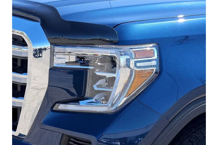 $32995 : GMC Sierra 1500 2019 4x4 SLE image 8