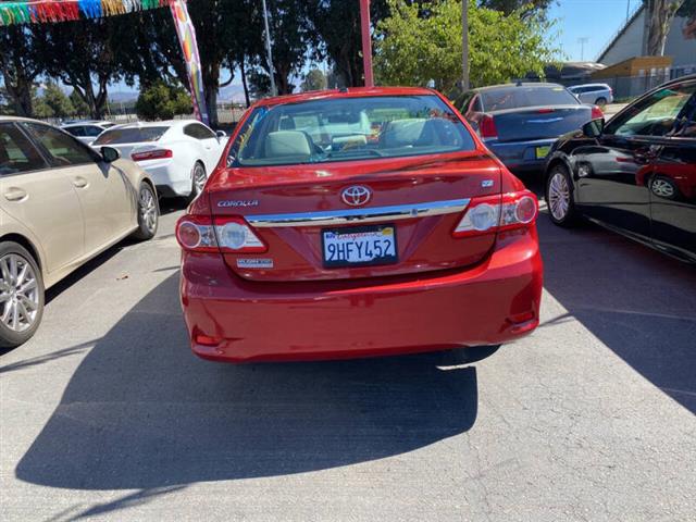 $11999 : 2011 Corolla LE image 5