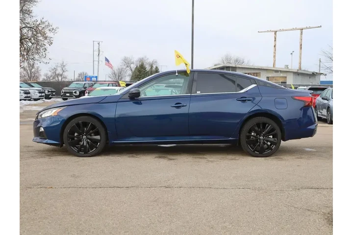 $20777 : Nissan Altima 2022 AWD 2.5 S image 6