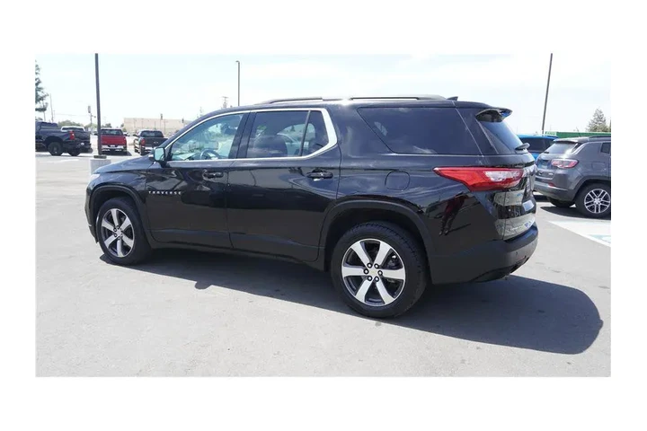 $23784 : 2021 Traverse LT Leather image 9