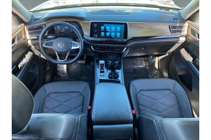 $30570 : Volkswagen Atlas 2024 SE 4dr image 10