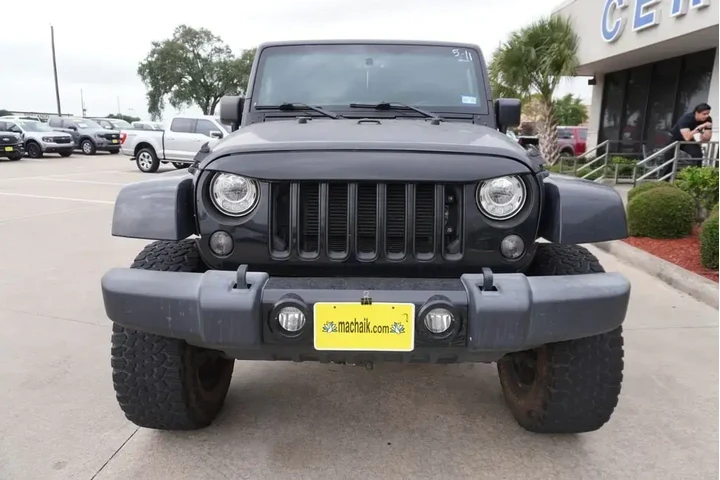 $24225 : Jeep Wrangler JK Unlimited 2 image 2
