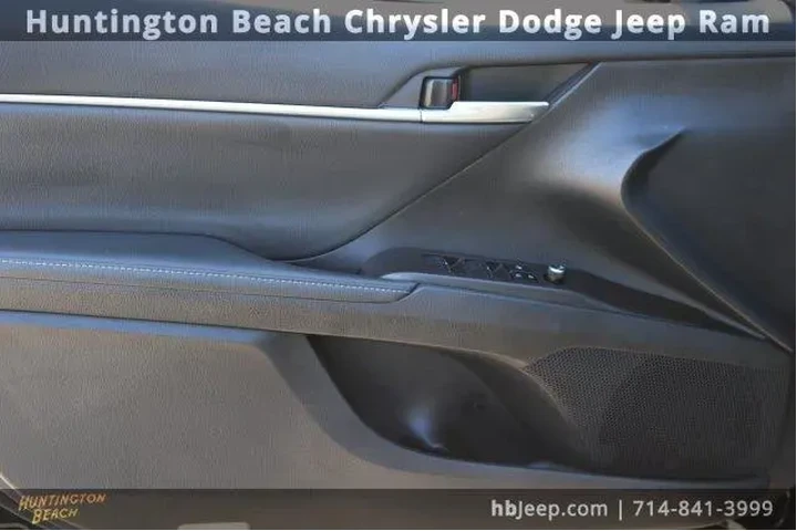 $27900 : Toyota Camry 2023 XSE V6 4dr image 9