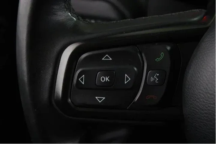 $32988 : Jeep Gladiator 2022 4x4 Will image 7