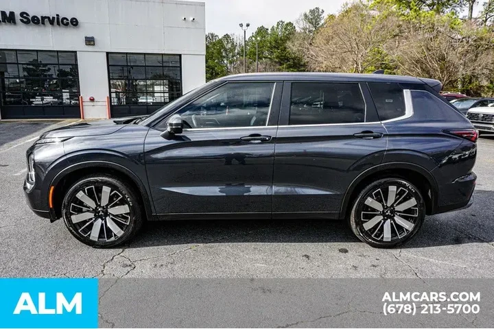 $24420 : Mitsubishi Outlander 2025 SE image 7