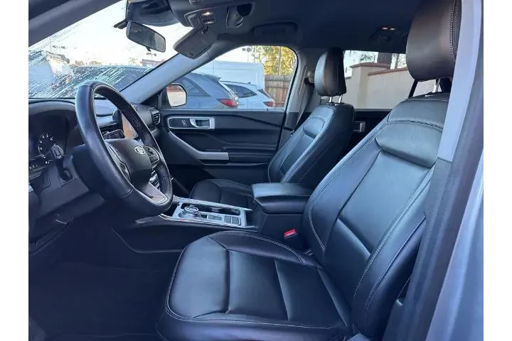 $25589 : Ford Explorer 2022 XLT 4dr S image 10
