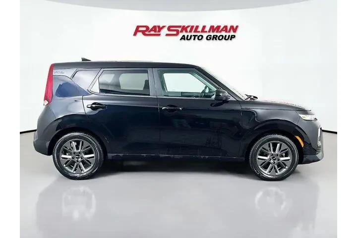 $20975 : Kia Soul 2022 EX 4dr Crossov image 8