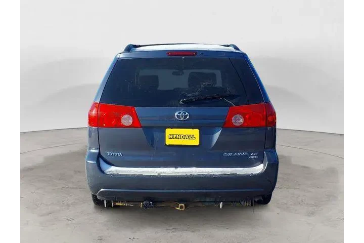 $6961 : Toyota Sienna 2006 AWD LE 7- image 4
