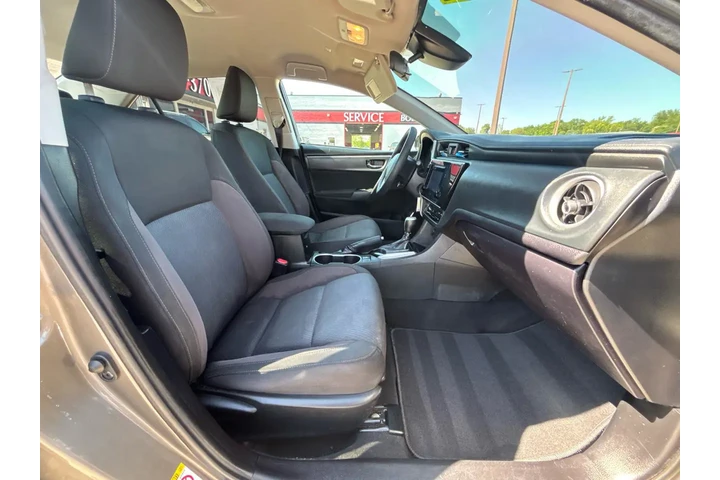 $11980 : 2019 Corolla 4dr Sdn Auto L ( image 9