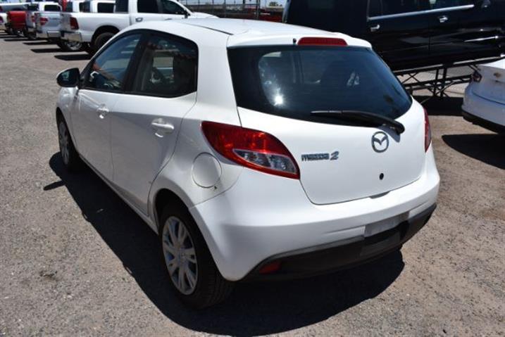 $8495 : 2014 2 Sport AT image 4