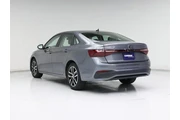 $23998 : Volkswagen Jetta 2025 SE 4dr thumbnail