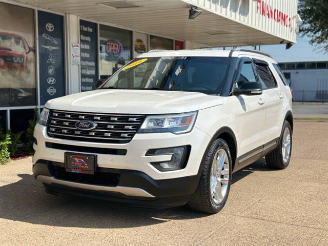 $1 : 2016 Explorer XLT image 6