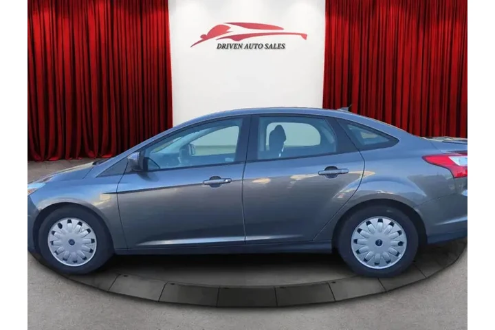 $5999 : 2012 Focus SE image 9