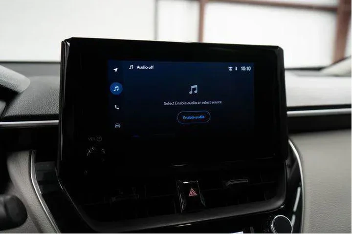 $25463 : Toyota Corolla Cross 2025 L image 4